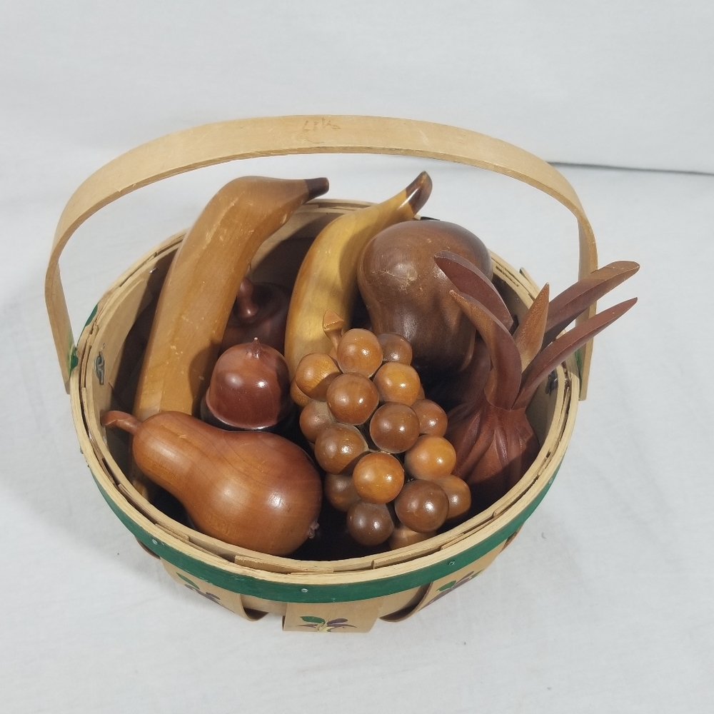 15 piece wooden fruit basket Vintage